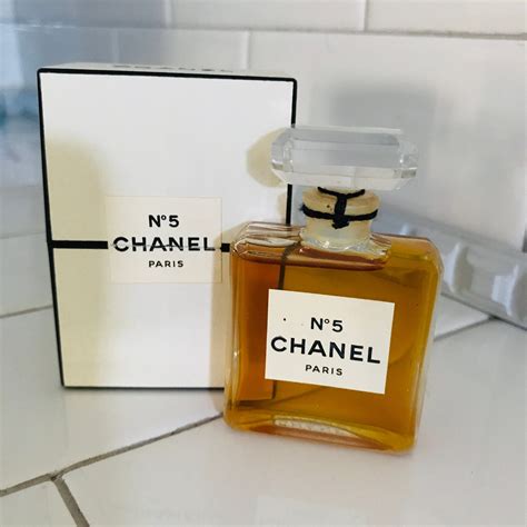 find a buyer for sealed vintage chanel 5|Vintage Chanel no 5.